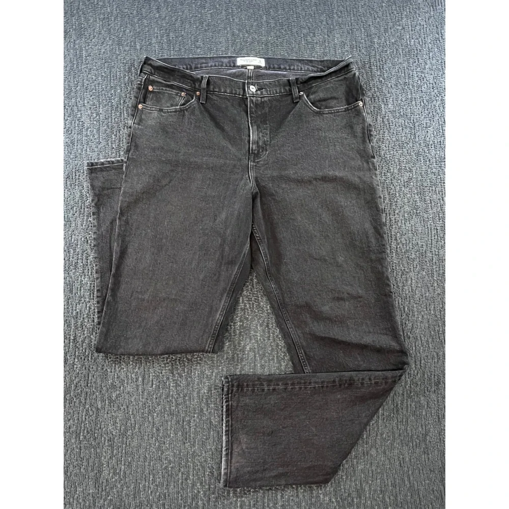 Abercrombie & Fitch Curve Love 90s Straight Mid Rise Jeans Black 33 16L